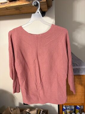 Ribbed Crewneck Sweater in Dusty Rose